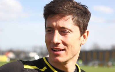 第一体育评论-索博斯洛伊与克洛普场边交流